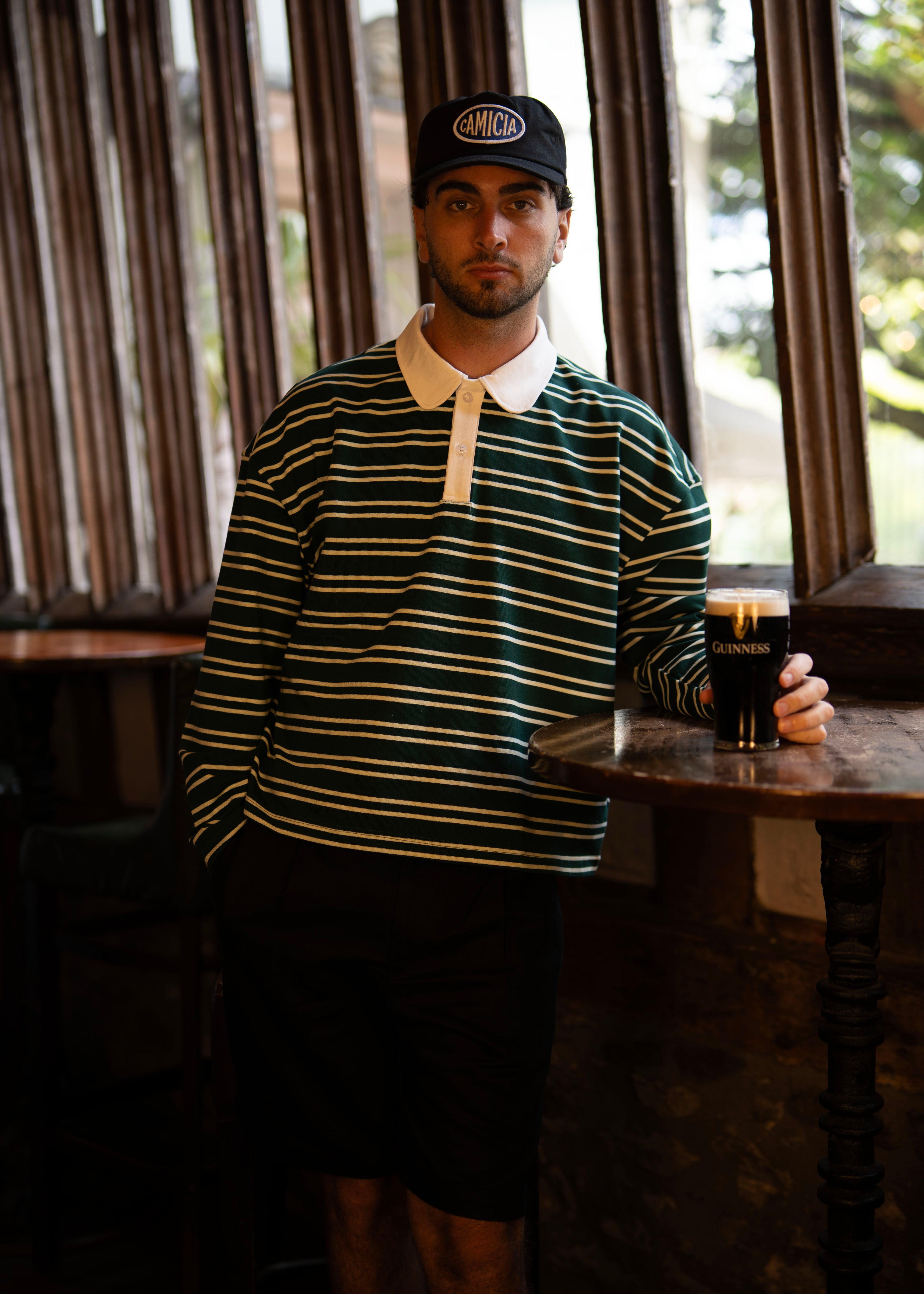 Navy Badge Black Cap 004